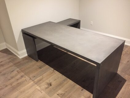 Custom-concrete-table-desk